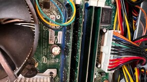 Predam PC komplet, funkcne - 5