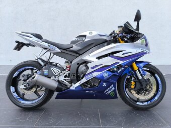 Yamaha R6 - 5
