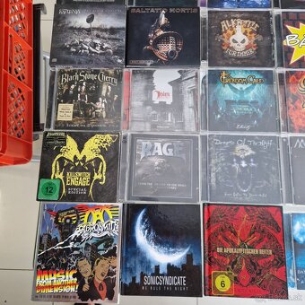 CD-čka...AC/DC,JUDAS PRIEST,STRATOVARIUS,AIRBOURNE,GAMMARAY, - 5