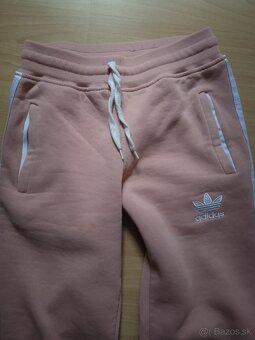 Pudrovoružové tepláky Adidas M - 5