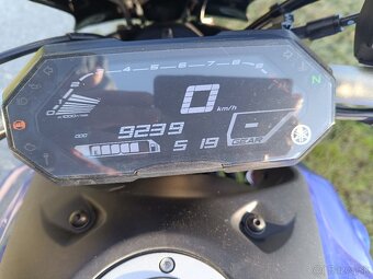 Yamaha mt 07 - 5