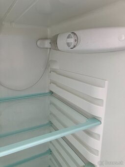 Chladnička s mrazničkou Electrolux - 5