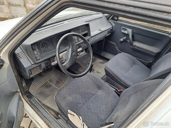 Škoda Favorit pick up - 5