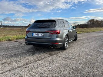 Audi S4 Avant 3.0 TFSI | 260 kW | Automat | r.v. 2018 | TOP - 5