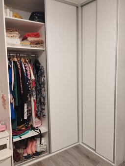 Vstavaná skriňa - 5