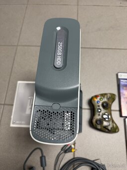 XBOX 360 - 5