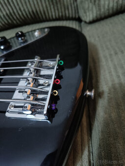 Fender Jazz Bass 5 - 5