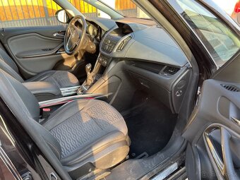Opel Zafira Tourer - 5