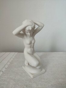 Hutschenreuther žena biely akt porcelánová soška - 5