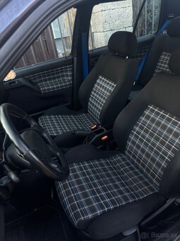 Volkswagen Vento - 5