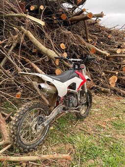X motos 140 cm³ - 5