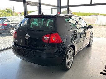 Volkswagen Golf 1.9 TDI 2008 - 5