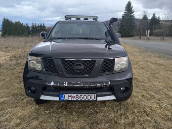 Nissan Pathfinder 2.5 dCI 7- miestny 4x4 - 5