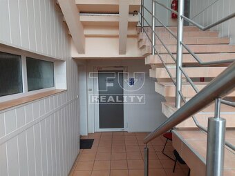 PRENÁJOM - obchodný priestor 80 m2, centrum mesta... - 5
