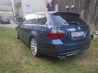 BMW 330 Xd E91 - 5