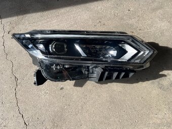 Nissan Qashqai II J11 faceliftled svetlo prave - 5