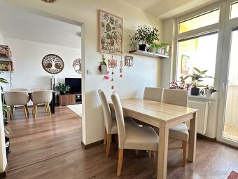 REZERVOVANÉ -3 izbový moderný byt s loggiou, blízke centrum - 5