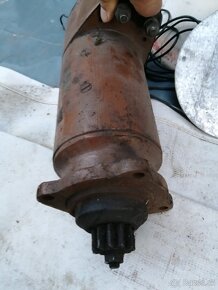 Štartér na LKT, traktor Zetor - 5