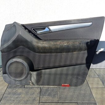 Predaj predné pravé dvere Mercedes B - 5