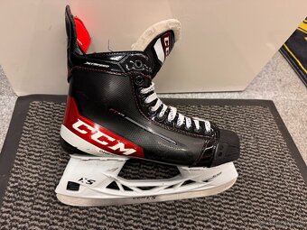 BRUSLE CCM JETSPEED FT 475 VEL. 44,5/9 WIDE - 5