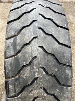 Dojazdové/Rezané nákladné pneumatiky R22,5 R17,5 R19,5 - 5