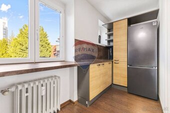 Na predaj 2 izb. byt v Bratislave - Ružinov, Prešovská ul., - 5
