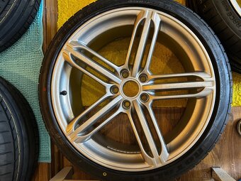 AUDI POMPEI 5x112 r19 letné Rotalla 245/35 - 5