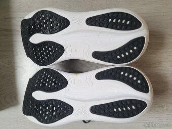 Asics gel Nimbus 25 č. 36 - 5