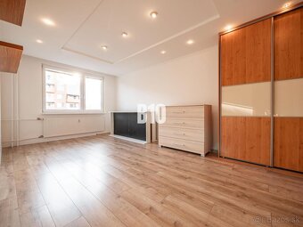 Veľký 3i byt (84 m2) s balkónom - Nitra, spod. Klokočina - 5