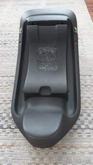 Autosedačka Cybex Aton B2 i-Size so základňou - 5