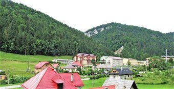 SUPER CENA  MLYNKY - HOTEL GERAVY 36 APARTMÁNOV - 5 PODLAŽÍ - 5