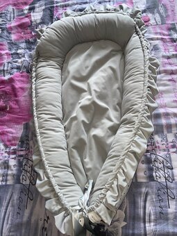 Hniezdo zavinovacka - 5