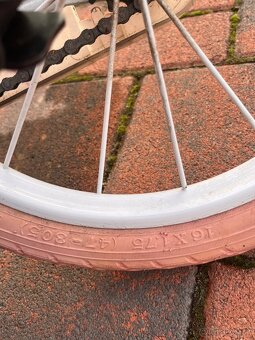 Predám malý dievčenský bicykel 16 - 5