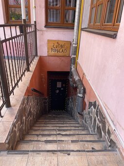 Čudný Pohľad odstúpenie - 5