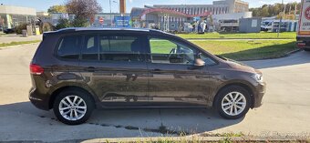 VW Touran 2.0Tdi 7 miestne - 5