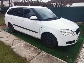 Predam skoda fabia 2 combi 1.4tdi vada motora - 5