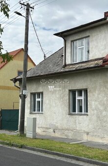 Na predaj rodinný dom v tichej lokalite -rovinatý pozemok - 5