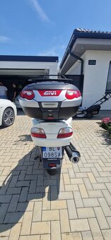 Suzuki burgman 650 - 5
