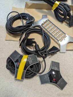 2 x Polycom HDX 7000 - 5