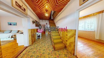 ZNÍŽENÁ CENA: Rodinný dom s nádherným 1764 m2 pozemkom– Terc - 5