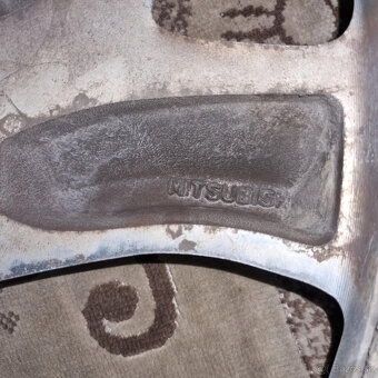 Hliníkové Mitsubishi disky 5x114.3 R18 7J ET38 - 5