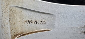 Zimne Pneumatiky a hlinikove disky rav 4 2007 - 5