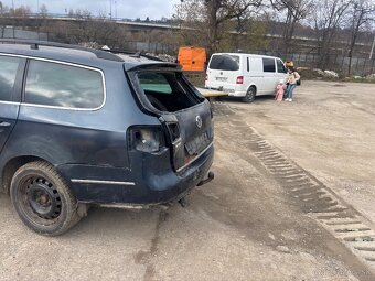 Volkswagen Passat b6 2.0tdi a 1.9tdi Rozpredam na náhradné d - 5