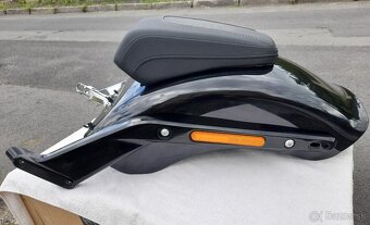 HARLEY DAVIDSON®  Breakout™ M8 - 5