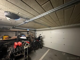 Predám samostatnú dvojgaráž, skladový priestor - 5