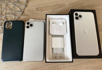 Apple iPhone 11 pro max 64 GB - 5