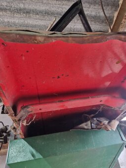 Zetor kapota 3 valec - 5