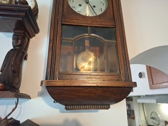 Predám funkčné Artdeco hodiny zn. Kienzle polbicie 20te roky - 5