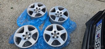 Predam kolesa z volswagen touran 5x112 r15 - 5