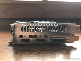 Predám grafickú kartu Gtx1650 DDR6 - 5